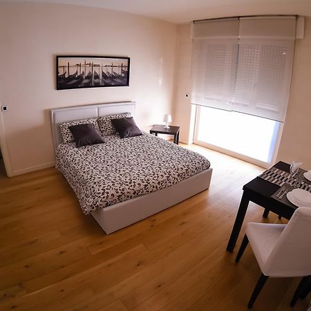 4You Apartments - Ponti Romani Padova Ngoại thất bức ảnh