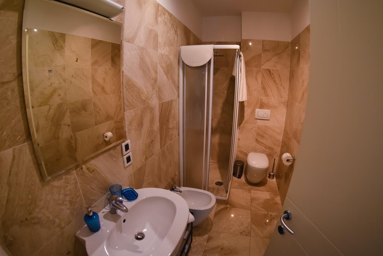 4You Apartments - Ponti Romani Padova Ngoại thất bức ảnh